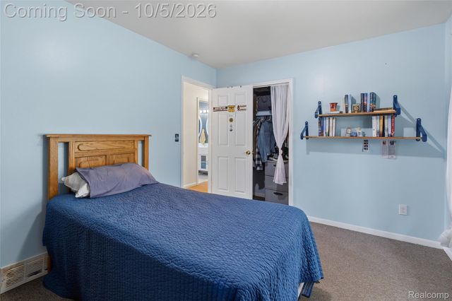 2176 Oak Shade Drive, Davison Township, MI 48423