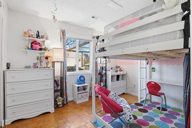 1213 WOODLAWN DR, Rapid City, SD 57701