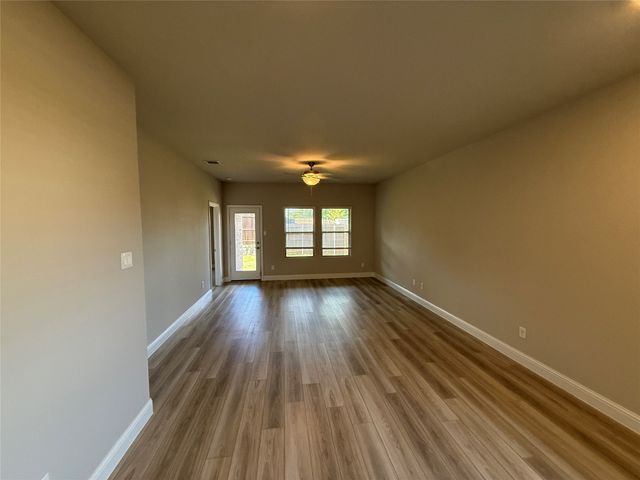 3215 Sedge Grass Drive, Melissa, TX 75454