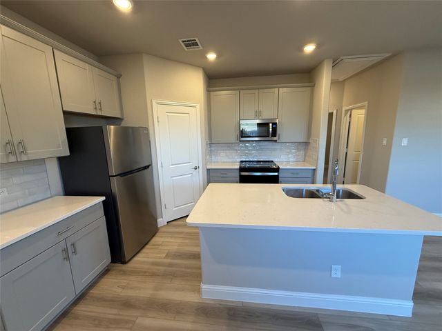 3215 Sedge Grass Drive, Melissa, TX 75454