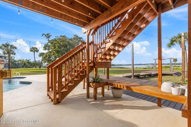 190 Stewart Drive, Merritt Island, FL 32952