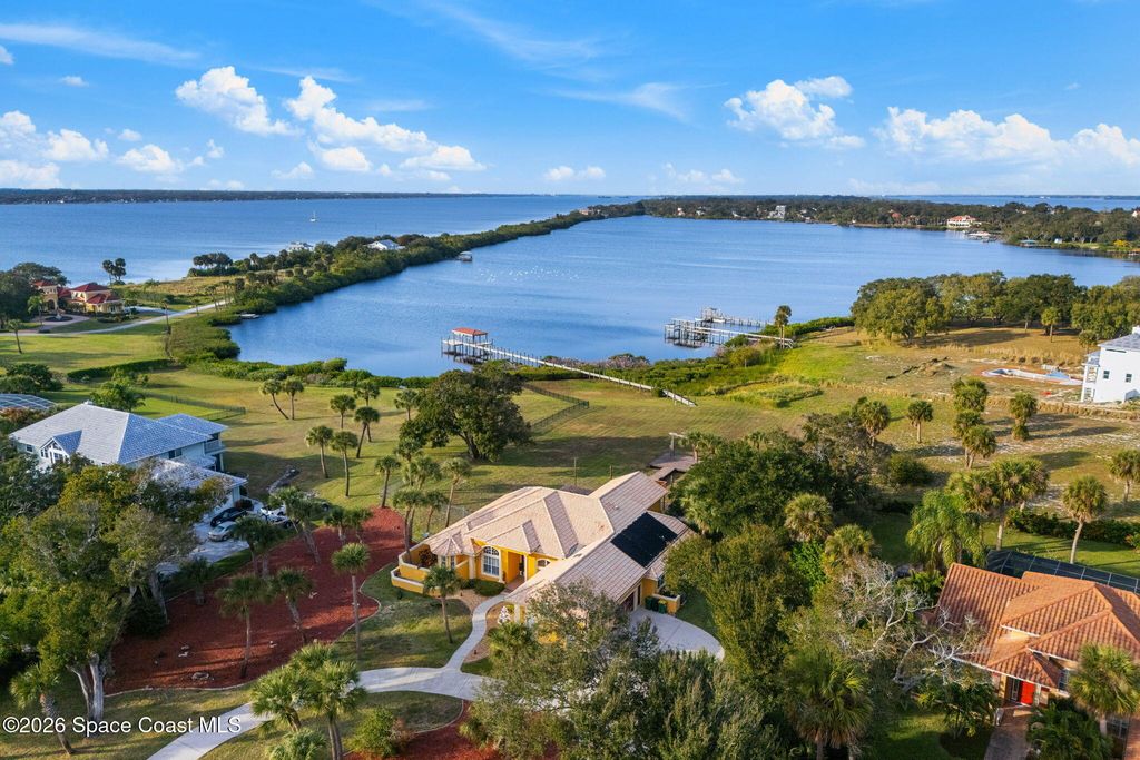 190 Stewart Drive, Merritt Island, FL 32952