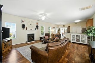 124 S Fir AVE, Virginia Beach, VA 23452