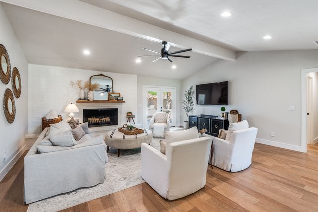 2425 Brennan Drive, Plano, TX 75075