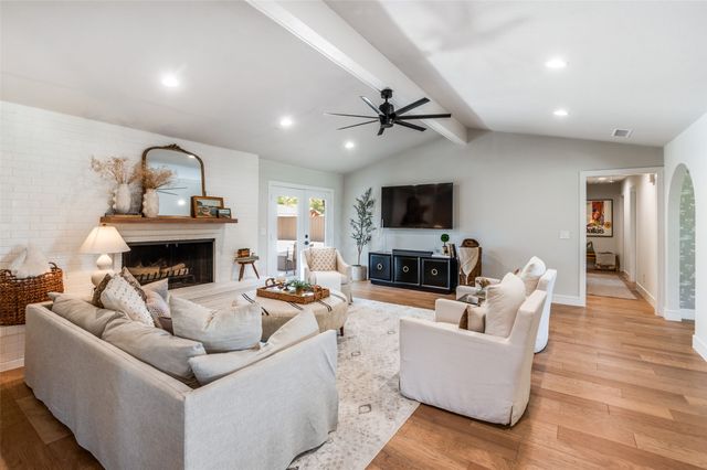 2425 Brennan Drive, Plano, TX 75075