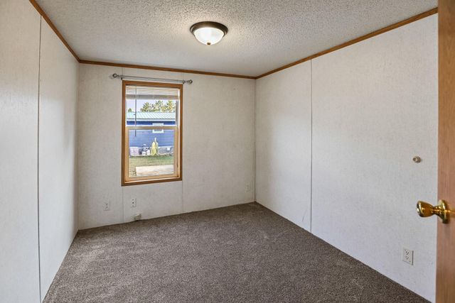 405 Edgar Place, Faribault, MN 55021