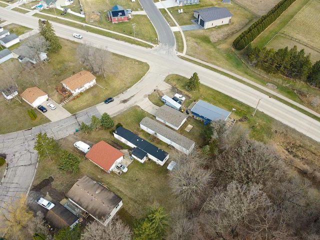 405 Edgar Place, Faribault, MN 55021