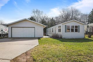 405 Edgar Place, Faribault, MN 55021