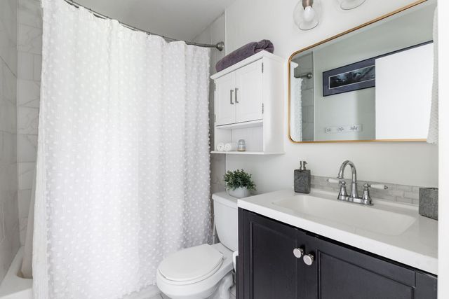 408 Barclay Square Cir, Antioch, TN 37013