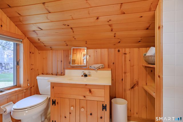 6 Brinsmade Lane, Sherman, CT 06784