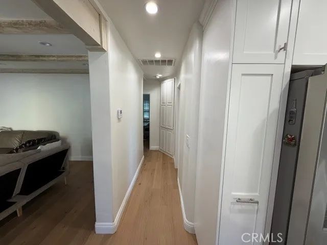 22025 Lopez, Woodland Hills, CA 91364