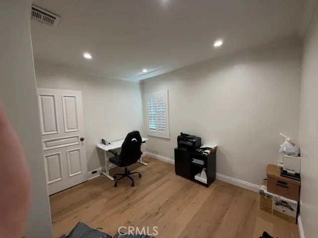 22025 Lopez, Woodland Hills, CA 91364