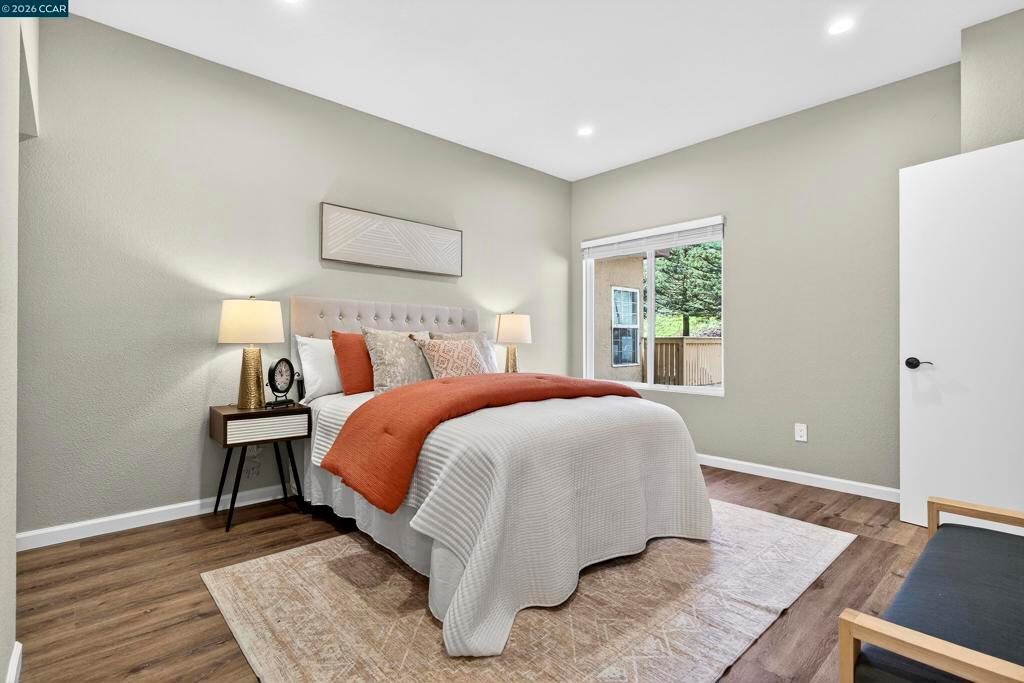 Image 23 of property listing at 603 603 Forest Run, Hercules, CA 94547