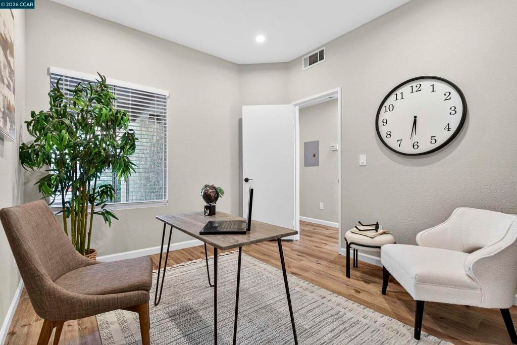 Image 40 of property listing at 603 603 Forest Run, Hercules, CA 94547