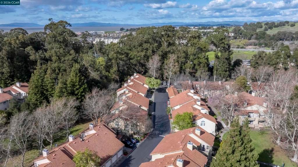 Image 49 of property listing at 603 603 Forest Run, Hercules, CA 94547