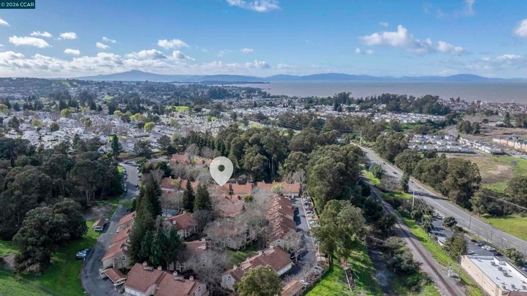 Image 51 of property listing at 603 603 Forest Run, Hercules, CA 94547