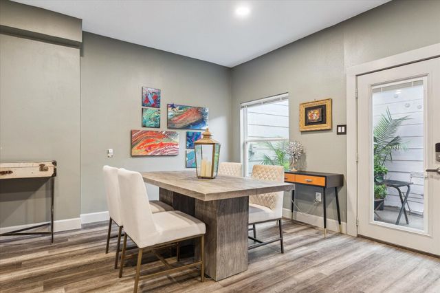 727 Bunker Hill Road 36, Houston, TX 77024