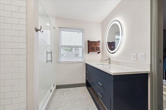 727 Bunker Hill Road 36, Houston, TX 77024