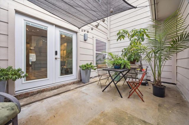 727 Bunker Hill Road 36, Houston, TX 77024