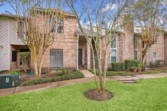 727 Bunker Hill Road 36, Houston, TX 77024