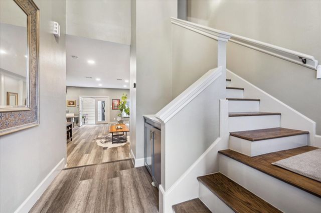 727 Bunker Hill Road 36, Houston, TX 77024