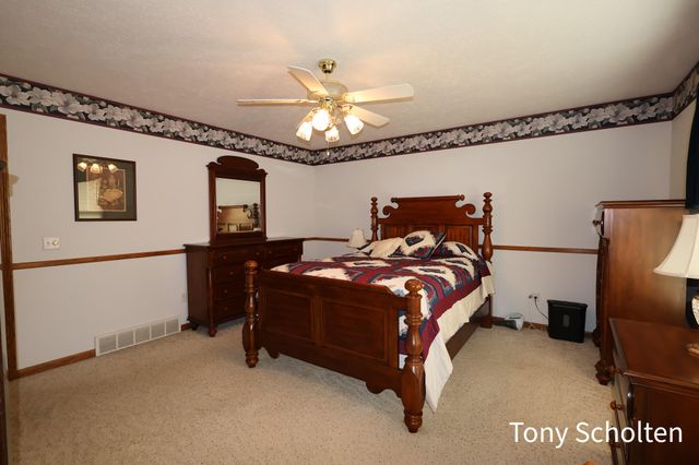 3890 Sundial Avenue, Jamestown Twp, MI 49426