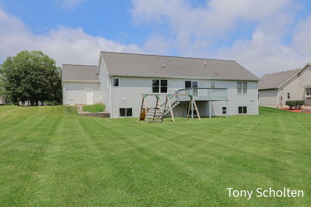 3890 Sundial Avenue, Jamestown Twp, MI 49426