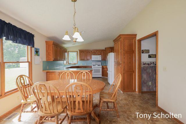 3890 Sundial Avenue, Jamestown Twp, MI 49426