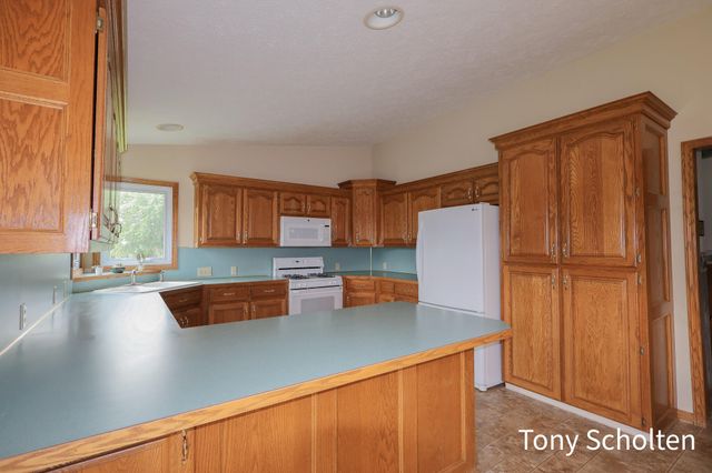 3890 Sundial Avenue, Jamestown Twp, MI 49426