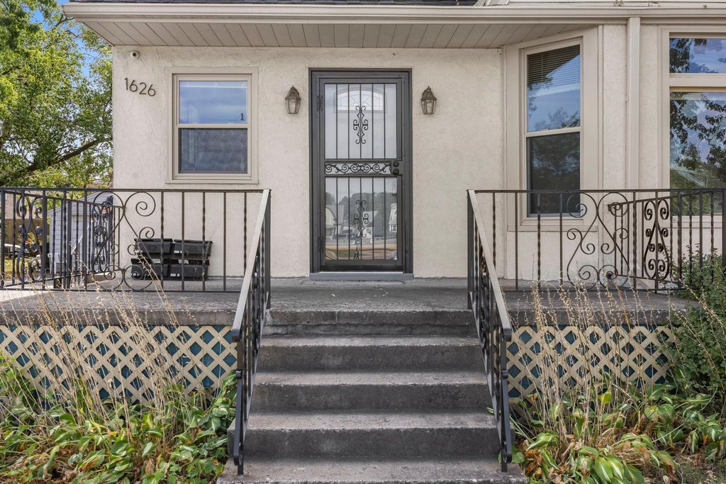 1626 Englewood Avenue, Saint Paul, MN 55104 — photo 3