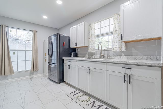 1703 Texas Ave, San Antonio, TX 78201