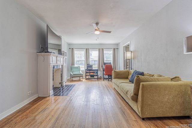 1703 Texas Ave, San Antonio, TX 78201