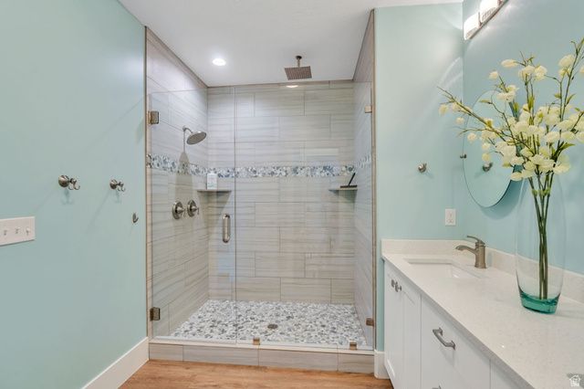 198 E ZINFANDEL LN, Vineyard, UT 84059