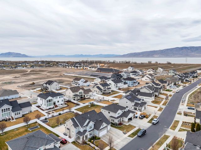 198 E ZINFANDEL LN, Vineyard, UT 84059