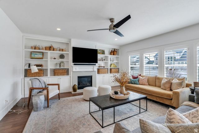 198 E ZINFANDEL LN, Vineyard, UT 84059