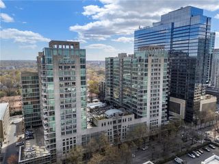 943 Peachtree NE Street 1208, Atlanta, GA 30309