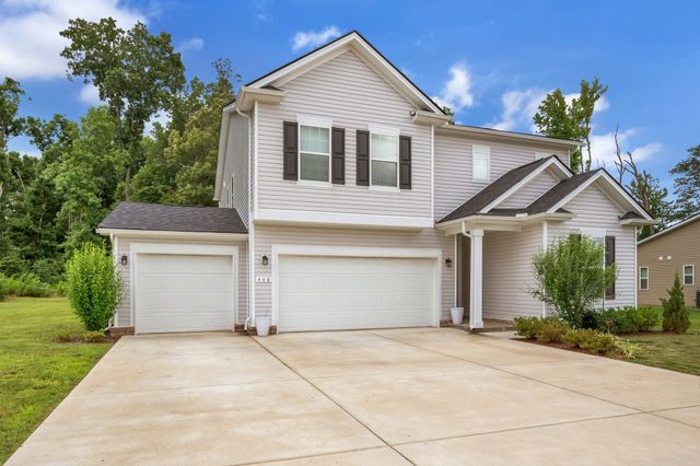 400 Hickory Pointe Dr, Dickson, TN 37055