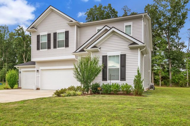 400 Hickory Pointe Dr, Dickson, TN 37055