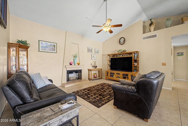17039 E DE ANZA Drive, Fountain Hills, AZ 85268