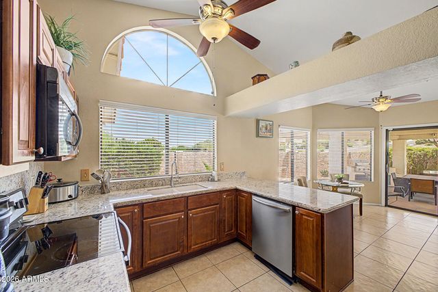 17039 E DE ANZA Drive, Fountain Hills, AZ 85268