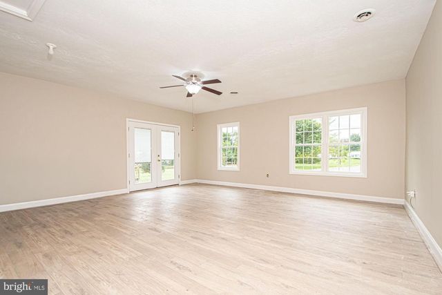 25992 OLD VALLEY PIKE, Toms Brook, VA 22660