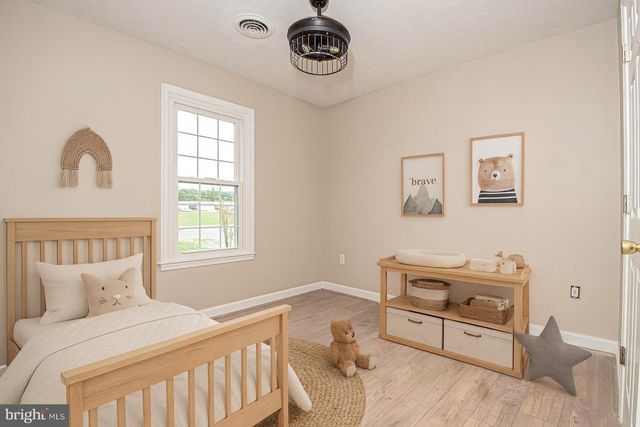 25992 OLD VALLEY PIKE, Toms Brook, VA 22660