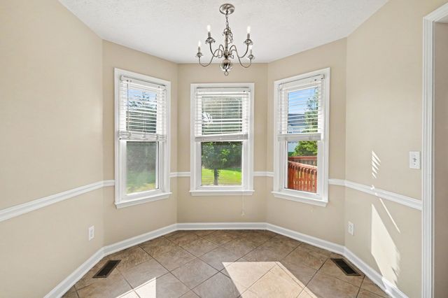 1723 Tradewinds Trl, Murfreesboro, TN 37128