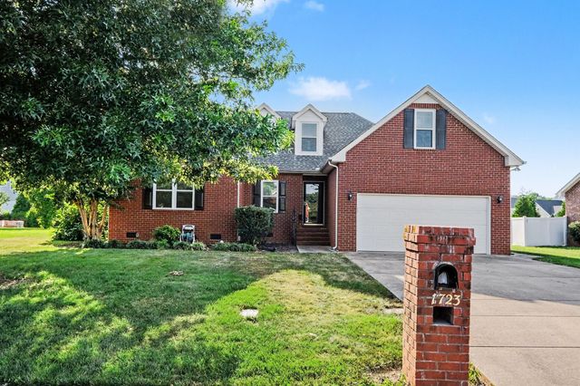 1723 Tradewinds Trl, Murfreesboro, TN 37128
