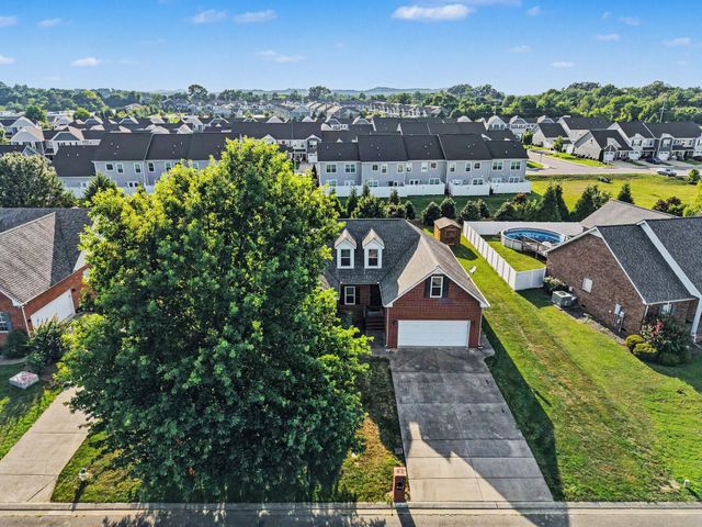 1723 Tradewinds Trl, Murfreesboro, TN 37128
