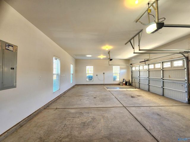 156 Sougahatchee Drive, New Market, AL 35761