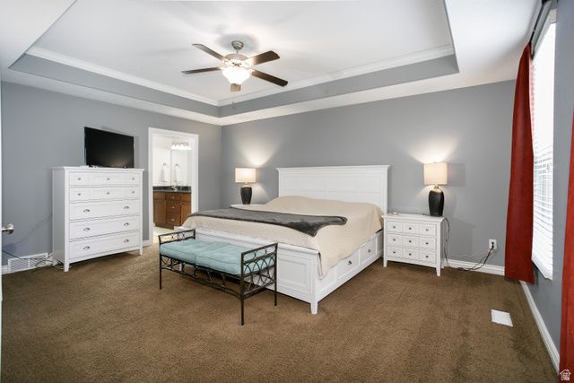 10398 S MARTINGS DR, South Jordan, UT 84009
