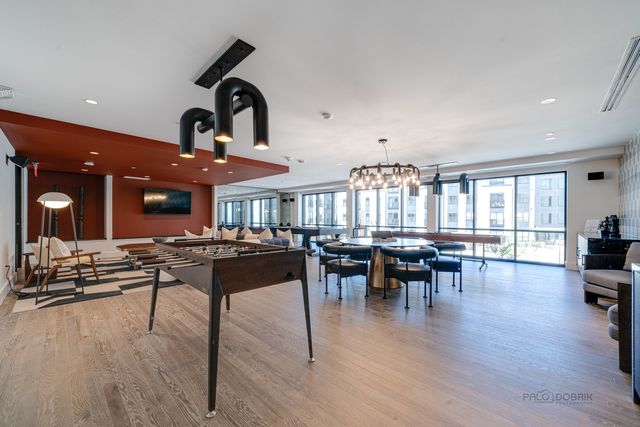 750 Hawthorn Row 2107, Vernon Hills, IL 60061