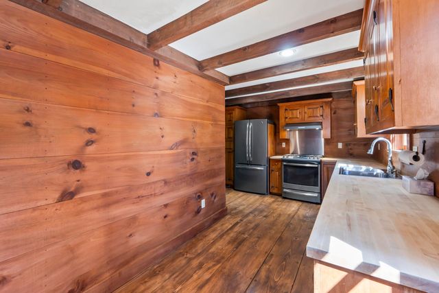 2 Otis Road, Somersworth, NH 03878