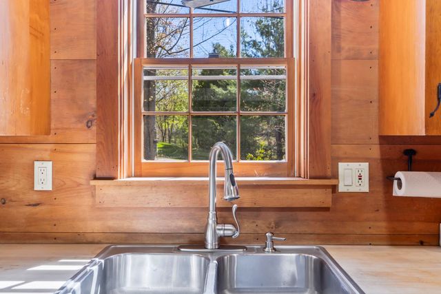 2 Otis Road, Somersworth, NH 03878